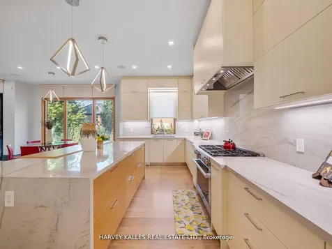 170 Burndale Avenue Toronto ON M2N 1T2