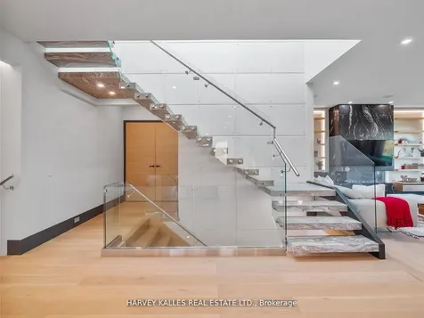 170 Burndale Avenue Toronto ON M2N 1T2