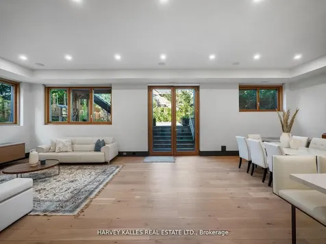 170 Burndale Avenue Toronto ON M2N 1T2