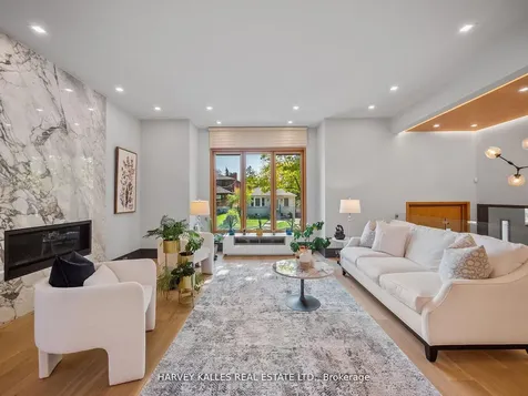 170 Burndale Avenue Toronto ON M2N 1T2