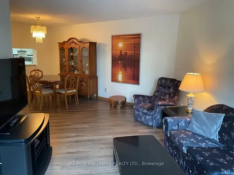 1101 Steeles Avenue W Toronto ON M2R 3W5