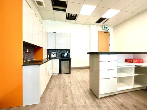 4789 Yonge Street Toronto ON M2N 0G3
