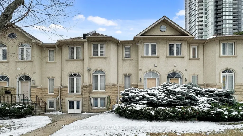 105 Doris Avenue Toronto ON M2N 4T2