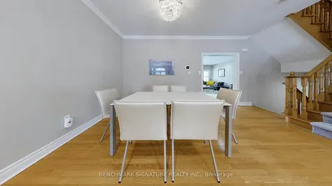 105 Doris Avenue Toronto ON M2N 4T2