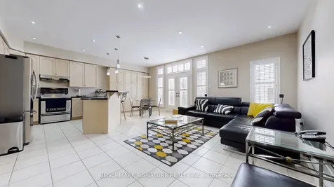 105 Doris Avenue Toronto ON M2N 4T2