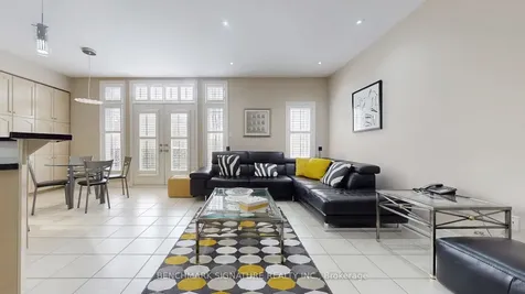 105 Doris Avenue Toronto ON M2N 4T2