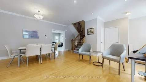 105 Doris Avenue Toronto ON M2N 4T2