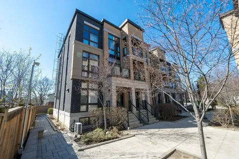 11 Eldora Avenue Toronto ON M2M 0B5