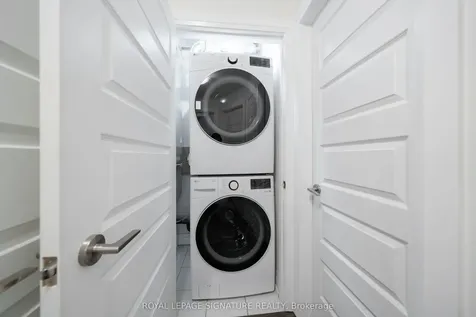 11 Eldora Avenue Toronto ON M2M 0B5