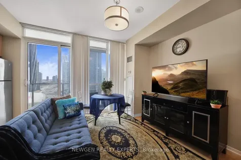 55 Bremner Boulevard Toronto ON M5J 0A6