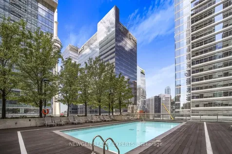 55 Bremner Boulevard Toronto ON M5J 0A6
