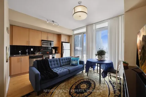 55 Bremner Boulevard Toronto ON M5J 0A6