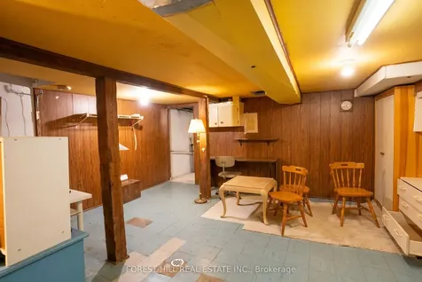 20 Webster Avenue Toronto ON M5R 1N7