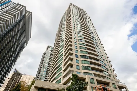 18 Spring Garden Avenue Toronto ON M2N 3G2