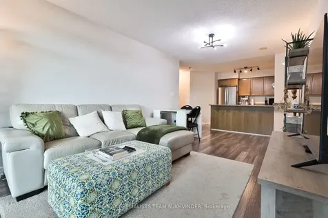 18 Spring Garden Avenue Toronto ON M2N 3G2