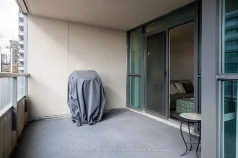 18 Spring Garden Avenue Toronto ON M2N 3G2