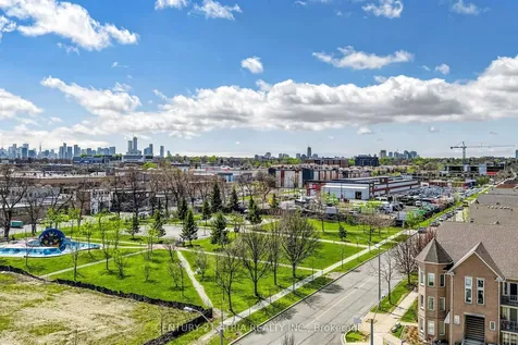 160 Vanderhoof Avenue Toronto ON M4G 0B7