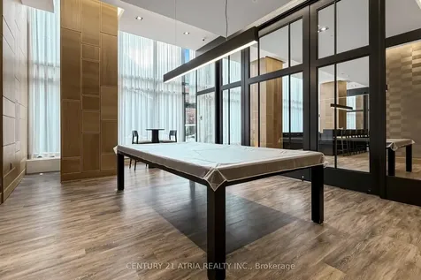 160 Vanderhoof Avenue Toronto ON M4G 0B7