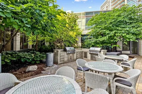 160 Vanderhoof Avenue Toronto ON M4G 0B7