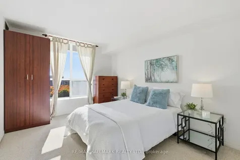 21 Overlea Boulevard Toronto ON M4H 1P2