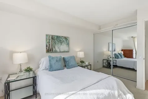 21 Overlea Boulevard Toronto ON M4H 1P2