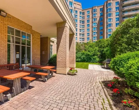21 Overlea Boulevard Toronto ON M4H 1P2