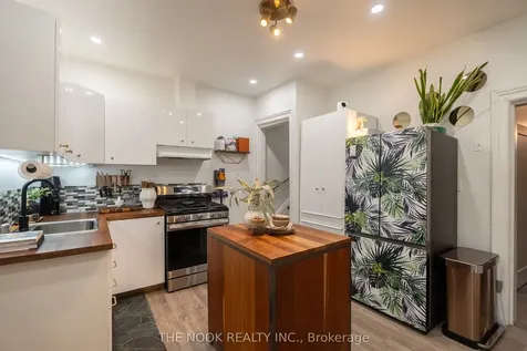500 Dufferin Street Toronto ON M6K 2A6