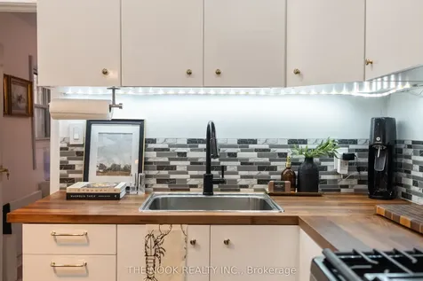 500 Dufferin Street Toronto ON M6K 2A6