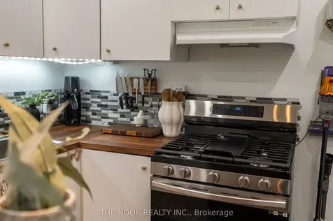 500 Dufferin Street Toronto ON M6K 2A6