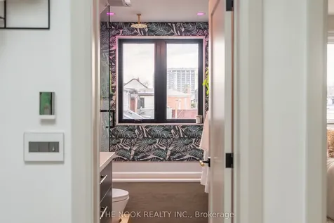 500 Dufferin Street Toronto ON M6K 2A6