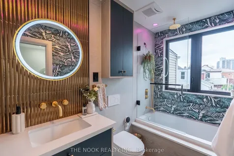 500 Dufferin Street Toronto ON M6K 2A6