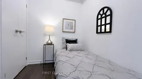89 Dunfield Avenue Toronto ON M4S 0A4