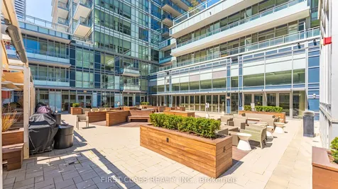 89 Dunfield Avenue Toronto ON M4S 0A4