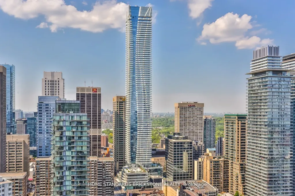 1 Bloor Street E Toronto ON M4W 0A8