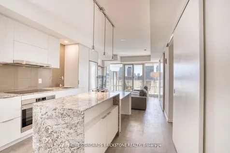 1 Bloor Street E Toronto ON M4W 0A8