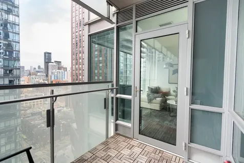 80 John Street Toronto ON M5V 3X4