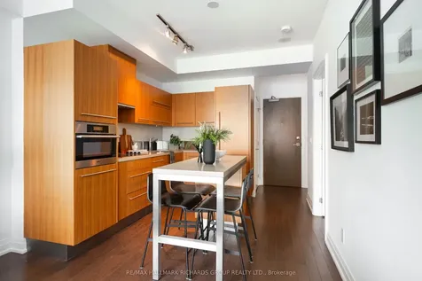 80 John Street Toronto ON M5V 3X4