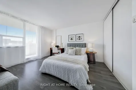 40 Homewood Avenue Toronto ON M4Y 2K2