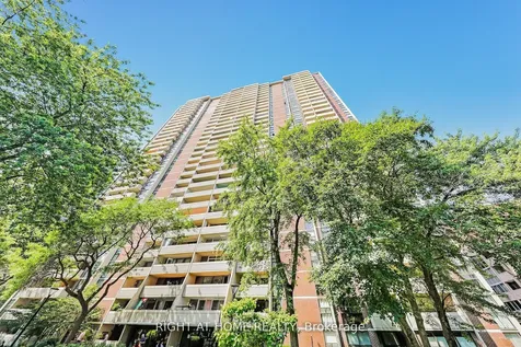 40 Homewood Avenue Toronto ON M4Y 2K2