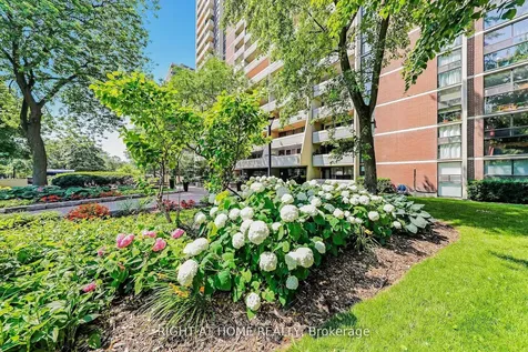 40 Homewood Avenue Toronto ON M4Y 2K2