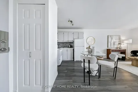 40 Homewood Avenue Toronto ON M4Y 2K2