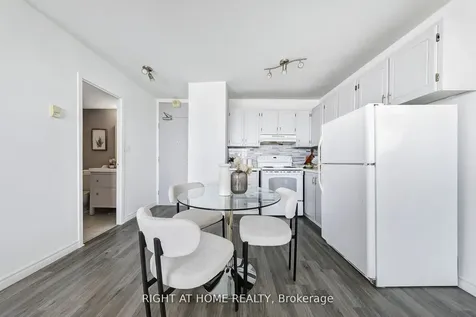 40 Homewood Avenue Toronto ON M4Y 2K2