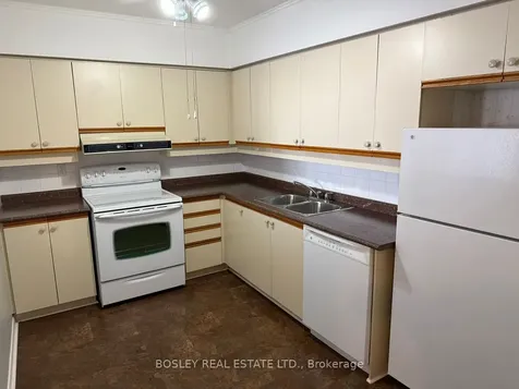 955 Millwood Road Toronto ON M4G 4E3