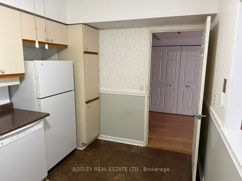955 Millwood Road Toronto ON M4G 4E3