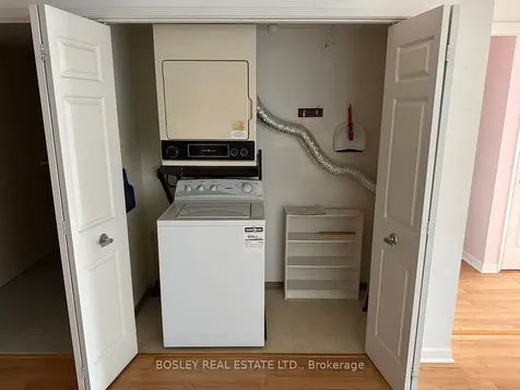 955 Millwood Road Toronto ON M4G 4E3