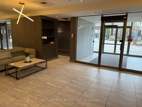 955 Millwood Road Toronto ON M4G 4E3