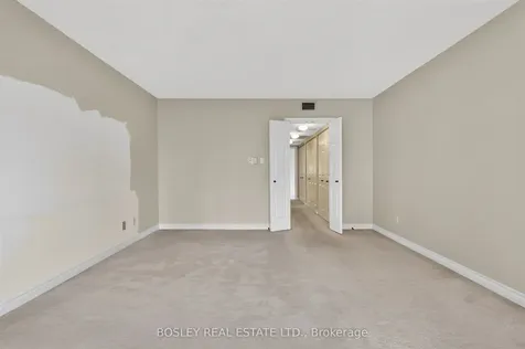 175 Cumberland Street Toronto ON M5R 3M9