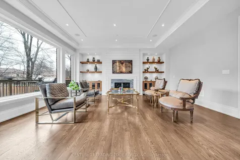 256 Park Home Avenue Toronto ON M2R 1A3