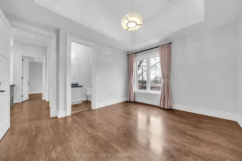 256 Park Home Avenue Toronto ON M2R 1A3