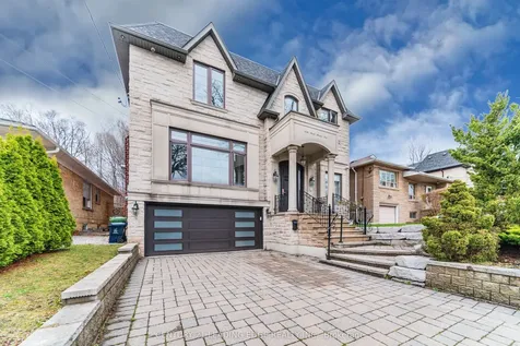 256 Park Home Avenue Toronto ON M2R 1A3